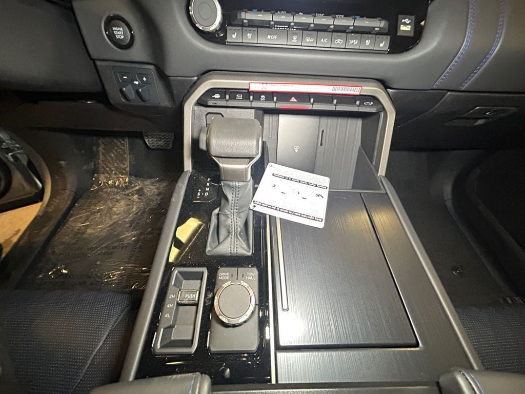 New 2026 Toyota Tundra Platinum AWD/4WD image 9