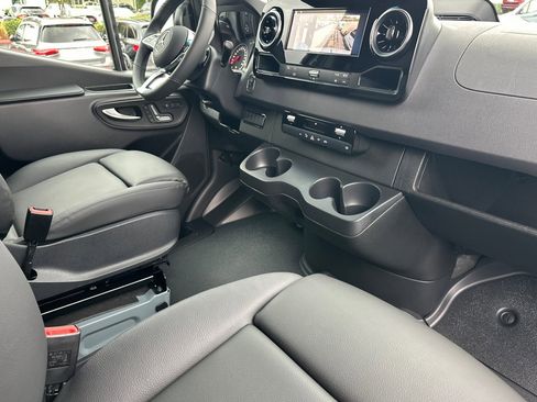 New 2026 Mercedes-Benz Sprinter 2500 image 16