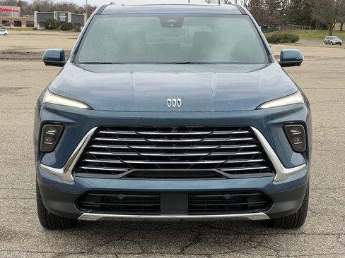 New 2026 Buick Enclave Preferred w/ Power Package image 41