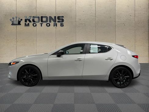 Certified 2025 MAZDA MAZDA3 s Sport image 4
