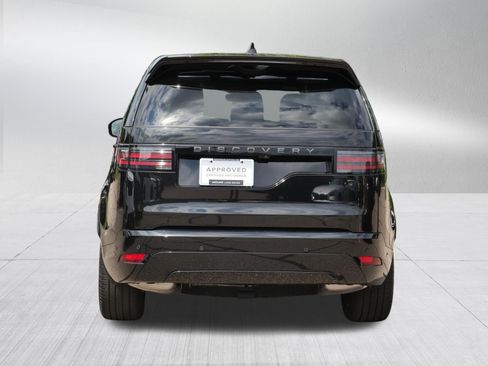 Used 2025 Land Rover Discovery Dynamic SE AWD/4WD image 4