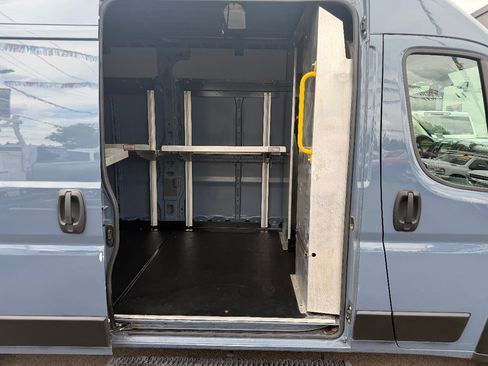 Used 2019 RAM ProMaster 3500 FWD image 11