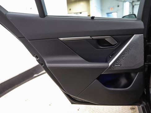 Certified 2025 BMW i5 xDrive40 w/ M Sport Package image 20