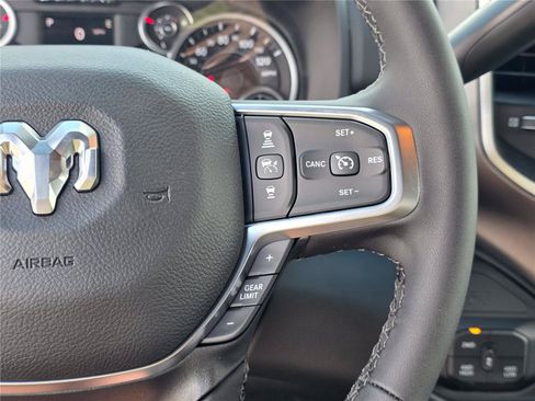 New 2026 RAM 3500 Big Horn AWD/4WD image 18