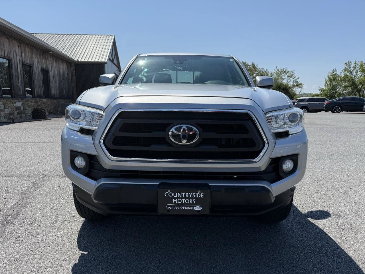 Used 2020 Toyota Tacoma SR5 RWD image 10