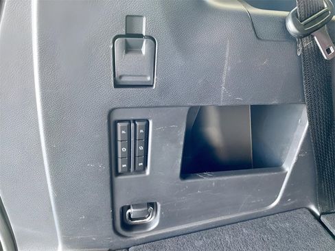 Used 2024 Ford Expedition Limited image 26