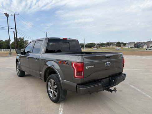 Used 2016 Ford F150 Lariat w/ Equipment Group 502A Luxury AWD/4WD image 3