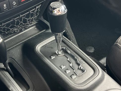 Used 2017 Jeep Wrangler Unlimited Sport w/ Quick Order Package 24S image 23