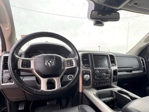 Used 2016 RAM 1500 Laramie w/ Convenience Group image 12