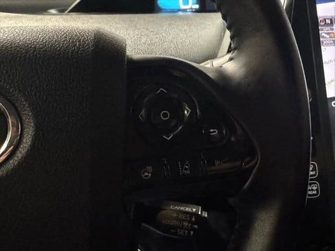 Used 2020 Toyota Prius Prime Limited image 18