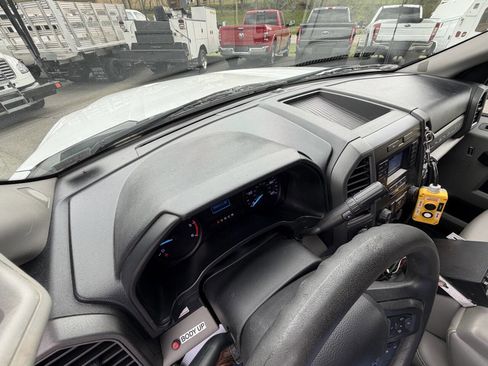 Used 2021 Ford F550 4x4 Regular Cab Super Duty image 54