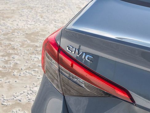 Certified 2024 Honda Civic Sport image 7