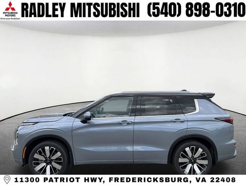 New 2026 Mitsubishi Outlander SEL image 15