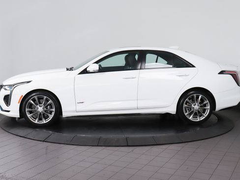 Used 2022 Cadillac CT4 V w/ Navigation Package image 2