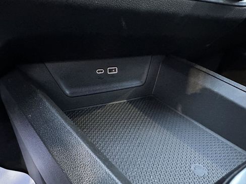 Used 2025 Chevrolet Equinox LT AWD/4WD image 31