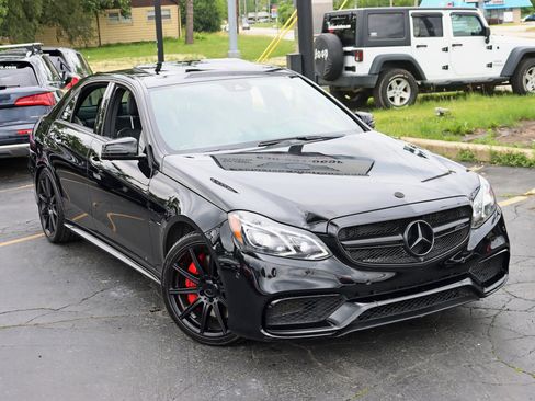 Used 2015 Mercedes-Benz E 63 AMG S-Model image 7