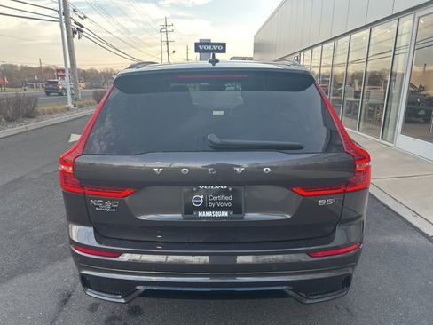 Certified 2025 Volvo XC60 B5 Plus w/ Climate Package image 4