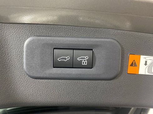 Certified 2025 Lexus NX 250 FWD w/ Accessory Package (2T) image 31