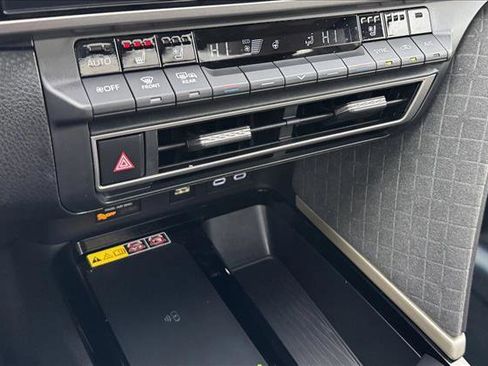 Certified 2025 Toyota Camry XLE image 15