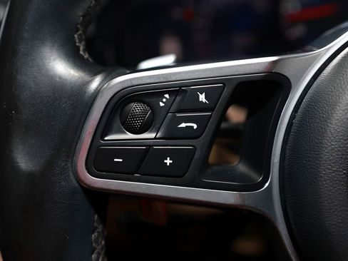 Used 2021 Porsche Cayenne S w/ Premium Package Plus AWD/4WD image 42