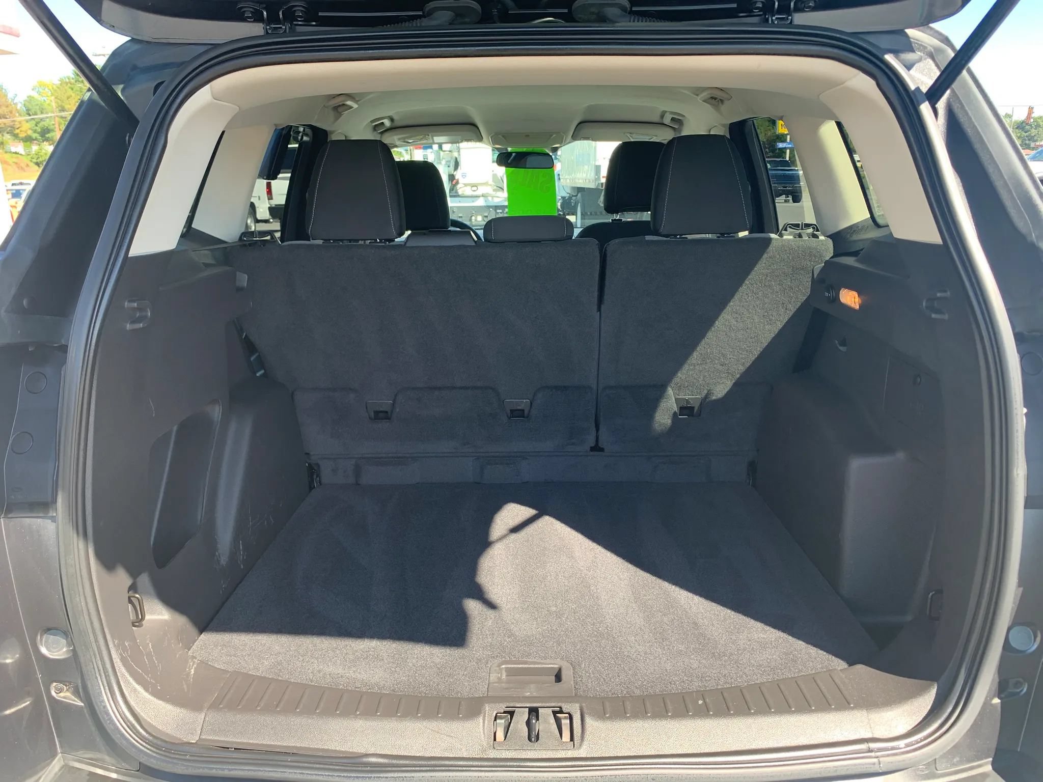Used 2017 Ford Escape SE AWD/4WD image 31