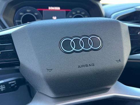 Used 2024 Audi Q4 e-tron Premium w/ Convenience Package image 19