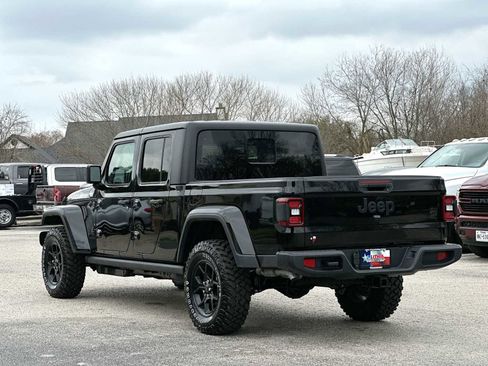 New 2026 Jeep Gladiator Sport image 13