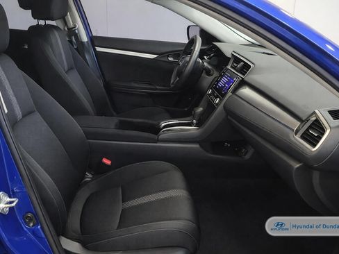 Used 2018 Honda Civic EX image 11