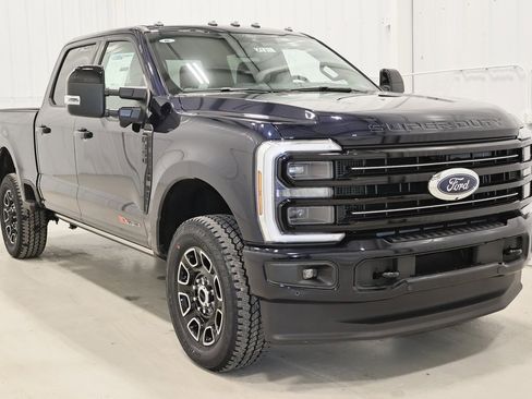 New 2025 Ford F350 Platinum w/ FX4 Off-Road Package image 2