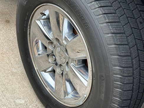 Used 2013 GMC Sierra 1500 SLE w/ Power Tech Package RWD image 9