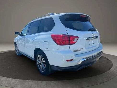 Used 2019 Nissan Pathfinder S AWD/4WD image 7