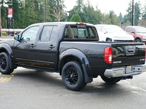 Used 2019 Nissan Frontier SV image 9