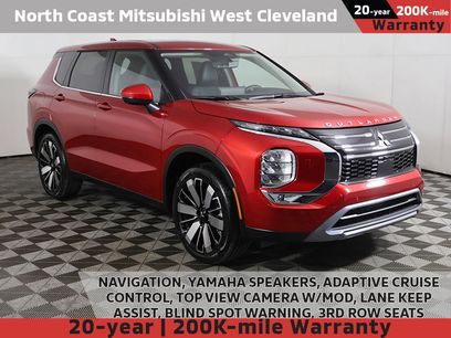 New 2025 Mitsubishi Outlander SE