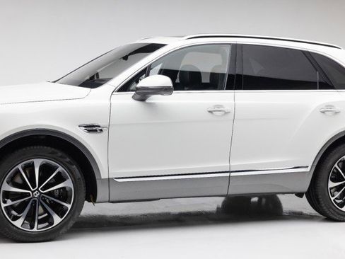Used 2017 Bentley Bentayga W12 image 33