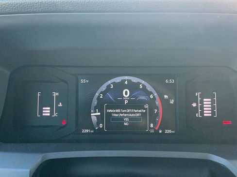 Certified 2025 Toyota Tacoma SR5 AWD/4WD image 20