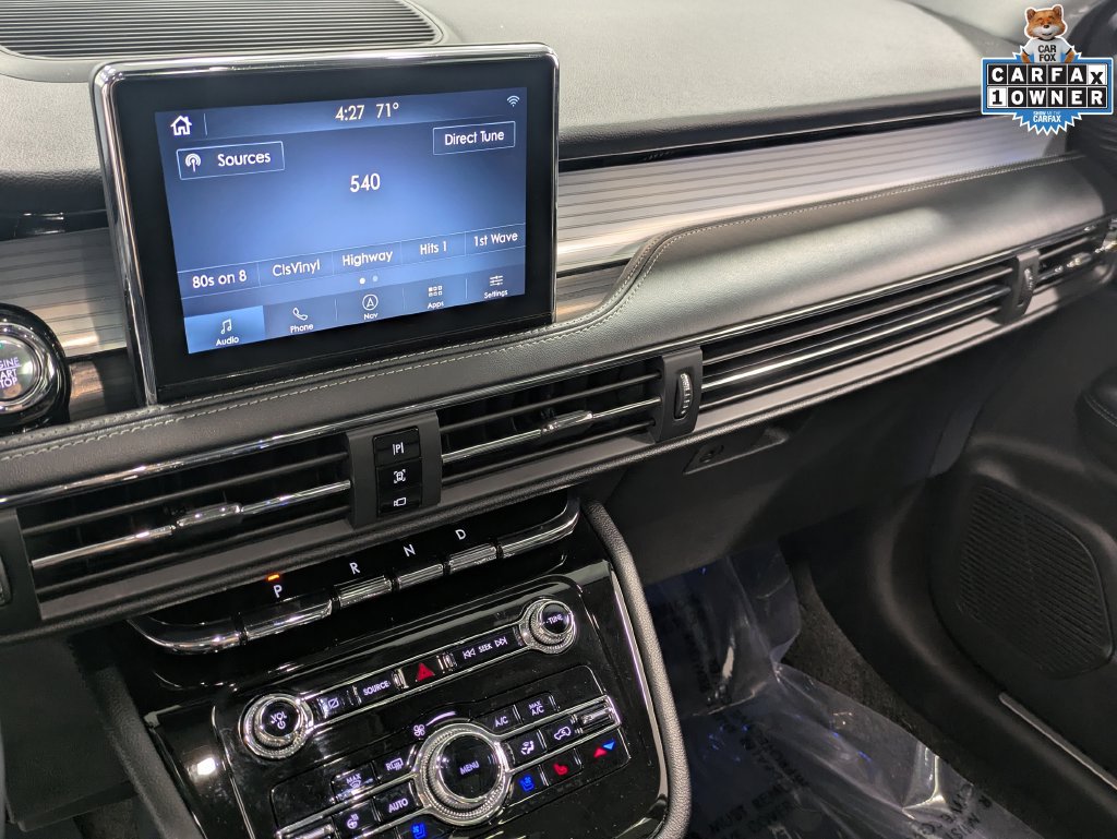 Used 2022 Lincoln Corsair AWD w/ Premium Package image 14