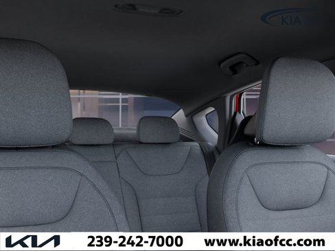 New 2025 Kia K4 EX image 27