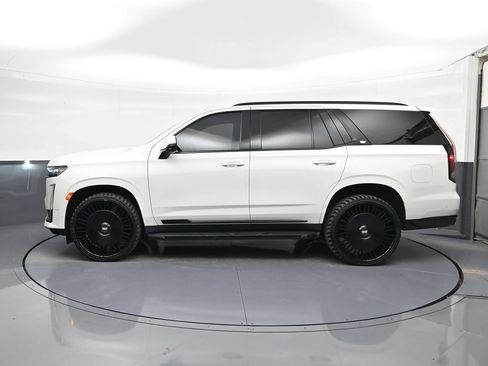 Used 2021 Cadillac Escalade Sport AWD/4WD image 4