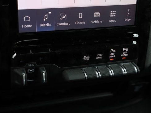 New 2025 RAM 2500 Tradesman AWD/4WD image 30