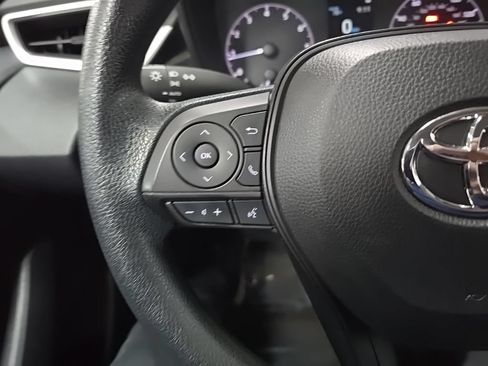 Used 2023 Toyota Corolla LE FWD image 19