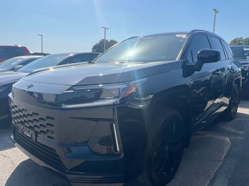 Used 2026 Toyota RAV4 XSE w/ Weather Package AWD/4WD image 1