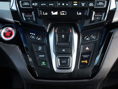 Used 2018 Honda Odyssey Elite image 41