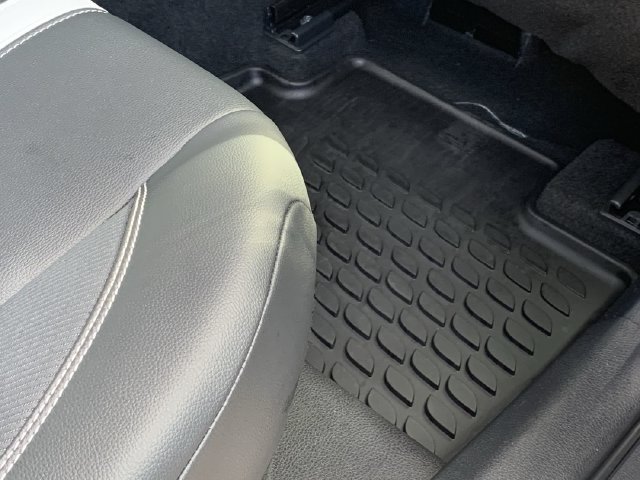 Used 2026 Toyota Camry SE FWD image 37