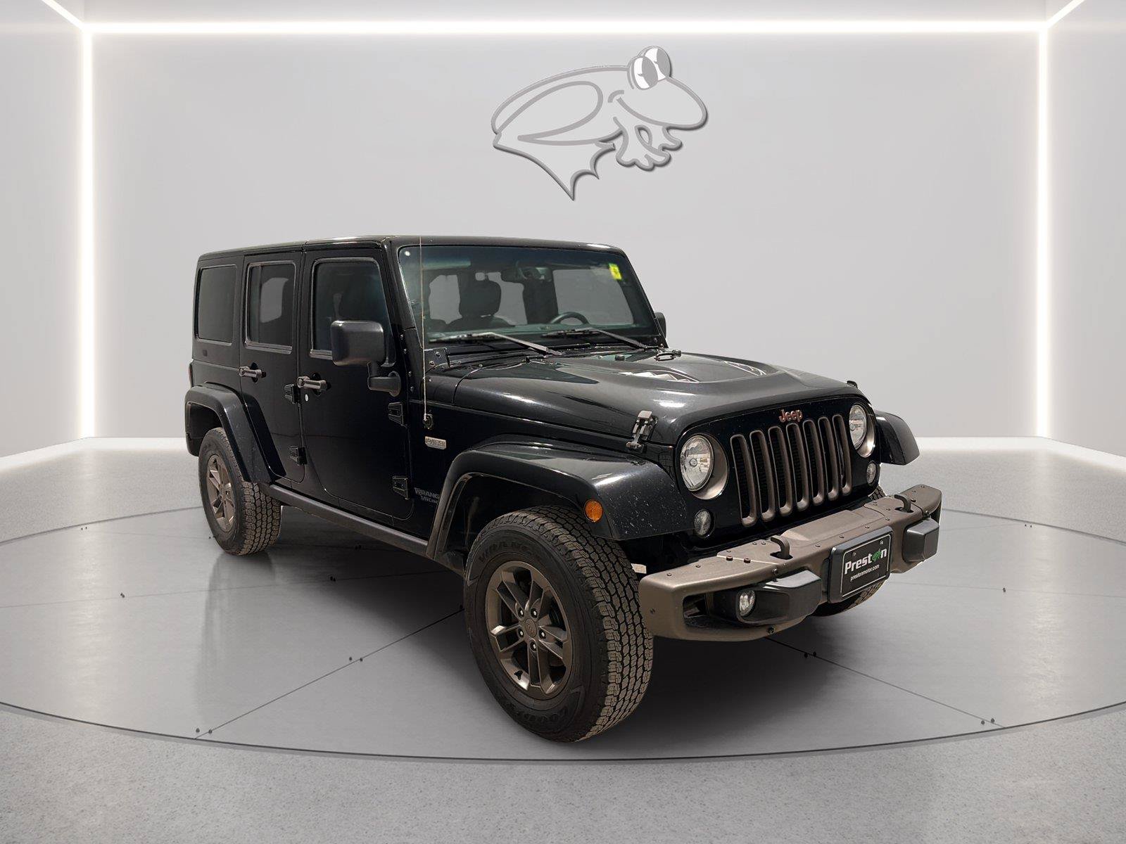 Used 2016 Jeep Wrangler Unlimited Sahara AWD/4WD image 7