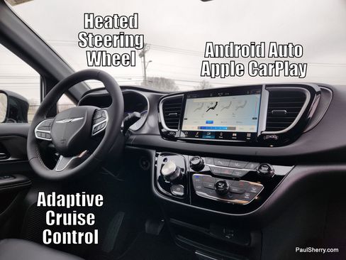 New 2026 Chrysler Voyager LX image 2