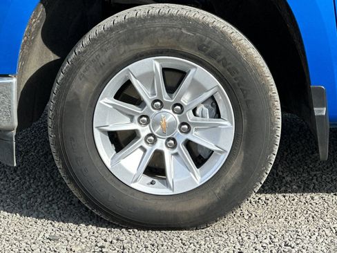 Used 2025 Chevrolet Silverado 1500 LT AWD/4WD image 42