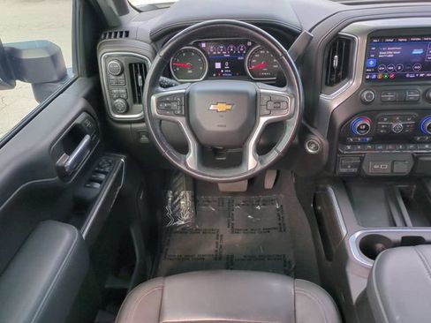 Used 2022 Chevrolet Silverado 3500 LTZ w/ LTZ Convenience Package AWD/4WD image 18