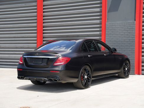 Used 2019 Mercedes-Benz E 63 AMG S image 10