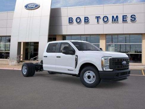 New 2025 Ford F350 XL image 9