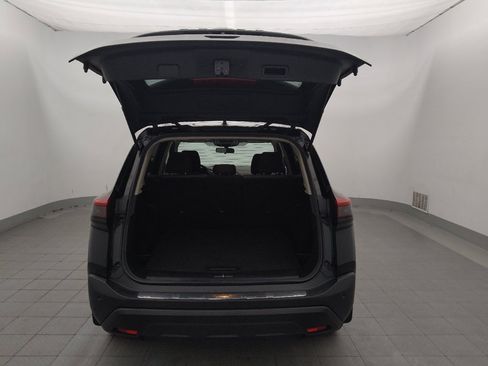 Used 2021 Nissan Rogue S FWD image 29